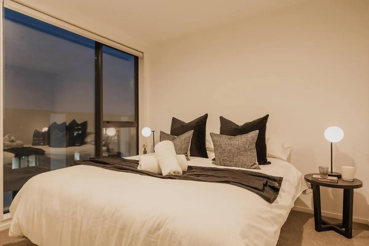 Bright & Airy On Tuam - 2Bedroom Apartment Christchurch
