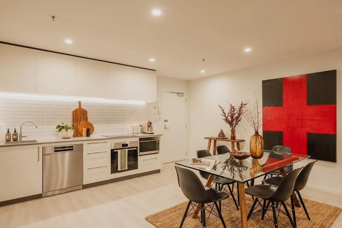 Bright & Airy On Tuam - 2Bedroom Apartment Christchurch