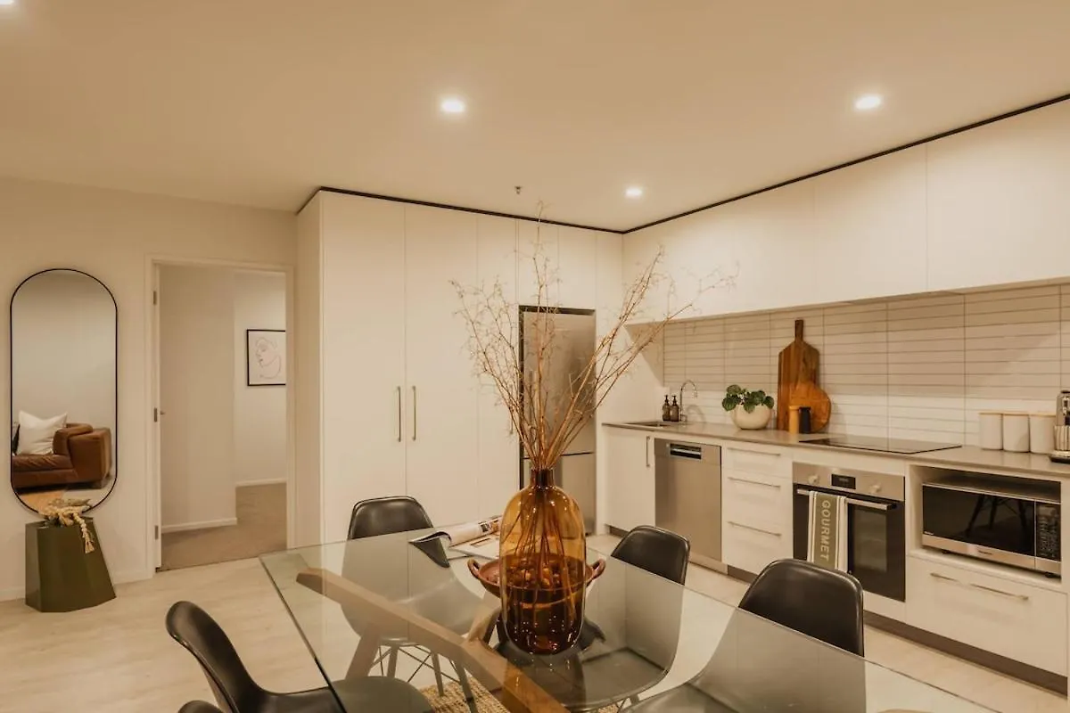 Bright & Airy On Tuam - 2Bedroom Apartment Christchurch